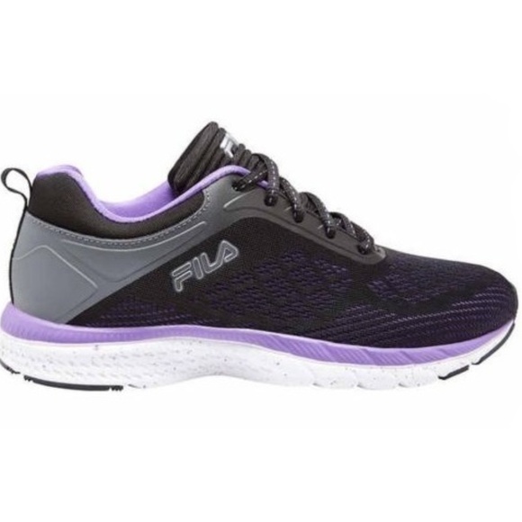 FILA Womens Memory Foam Outreach Athletic Shoe FILA Womens Memory Foam Outreach Athletic Shoe